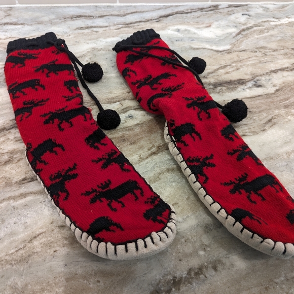 Lazy One Moose Slippers High Calf Size 6-8 - Picture 3 of 4